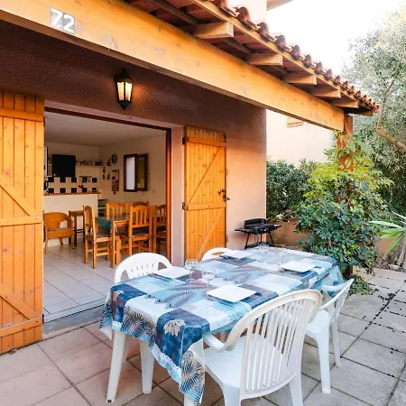 Villa : Pavillon 3 Pieces, 6 Pers, Piscine Privee, Pres Et Centre - Animaux Acceptes - Fr-1-409-246 *