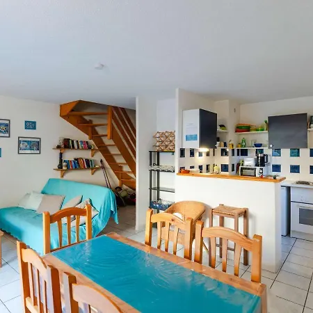 Villa : Pavillon 3 Pieces, 6 Pers, Piscine Privee, Pres Et Centre - Animaux Acceptes - Fr-1-409-246