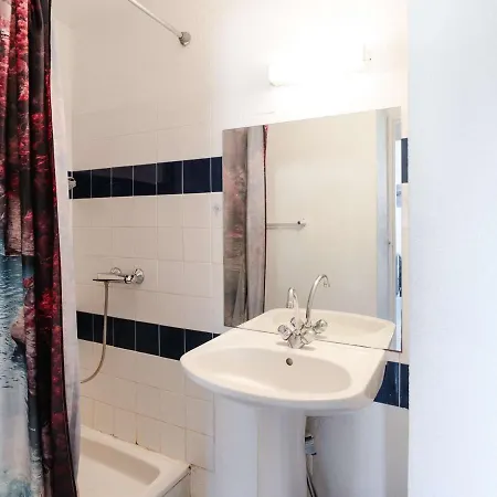 : Pavillon 3 Pièces, 6 Pers, Piscine Privée, Près Et Centre – Animaux Acceptés - Fr-1-409-246 Villa